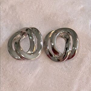 Silver Tone Knot‎ Post Earrings